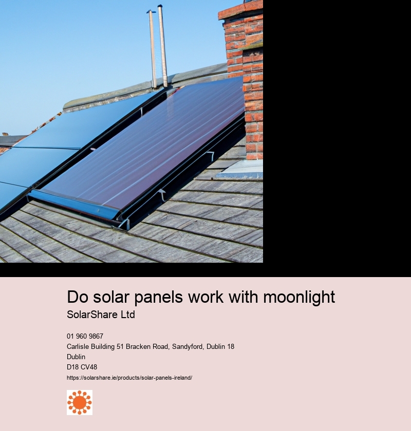 Do solar panels work with moonlight